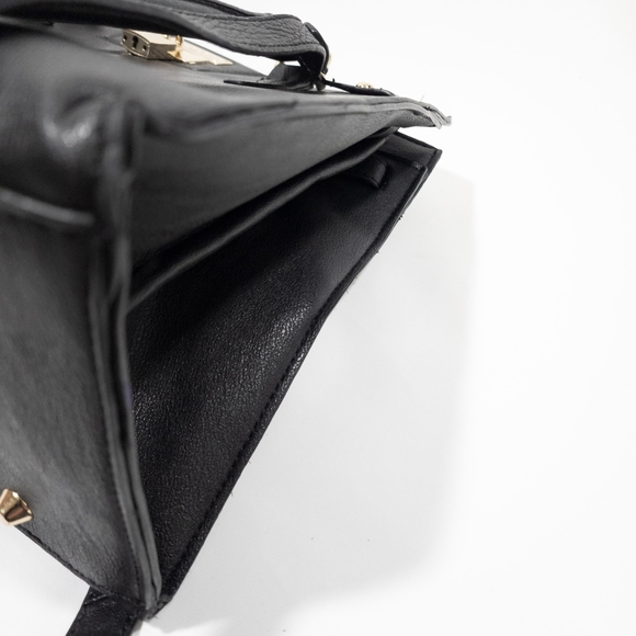 BCBG Shoulder Bag - Picture 8 of 9